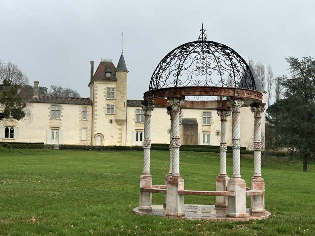 Le kiosque du château de Toulouse Lautrec