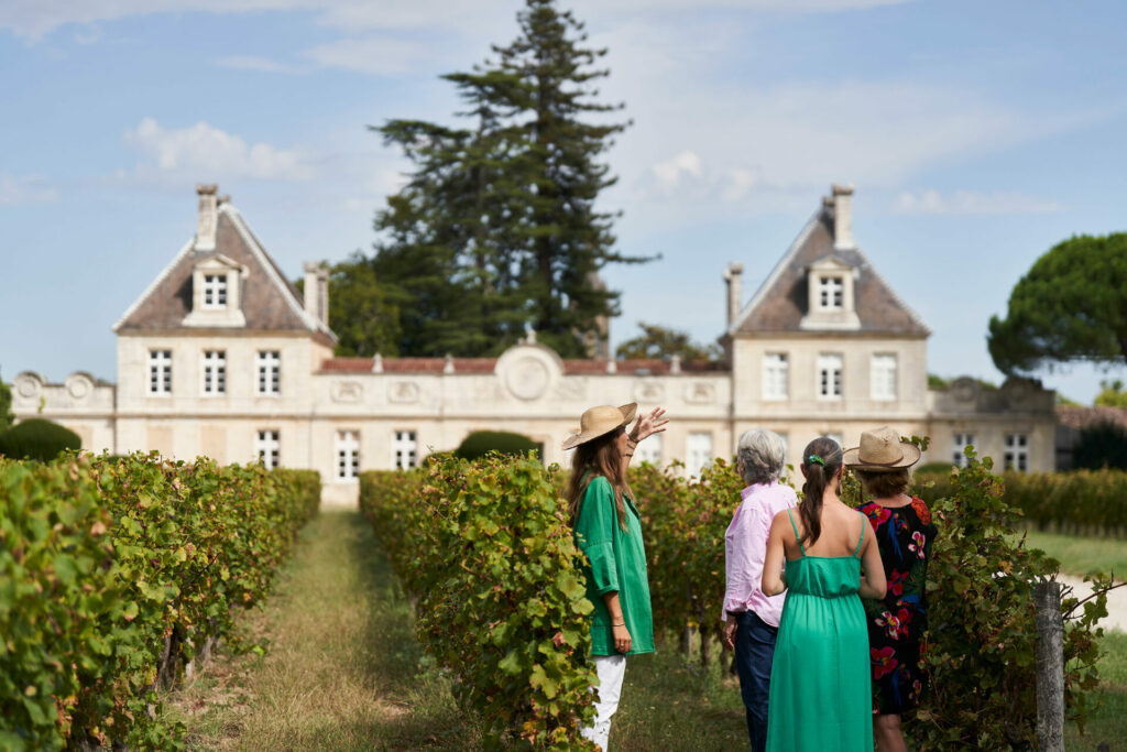 Croisière Marco Polo Bordeaux jusqu'au château de Cérons à Cadillac pour une visite et dégustation de vin